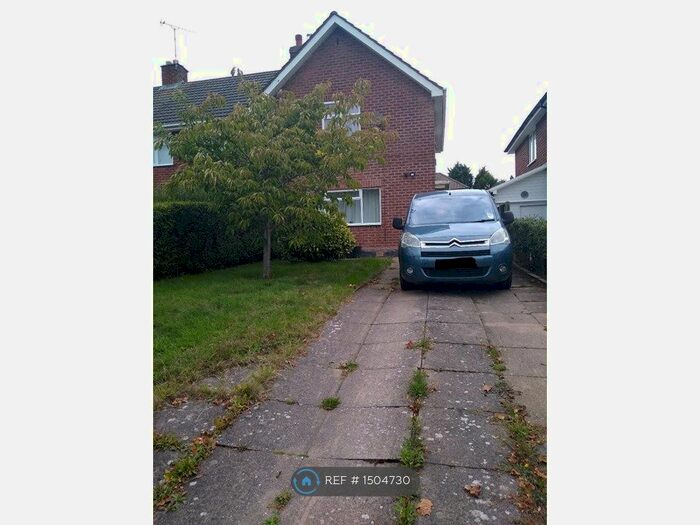 3 Bedroom End Of Terrace House To Rent In Burnel Road, Birmingham, B29