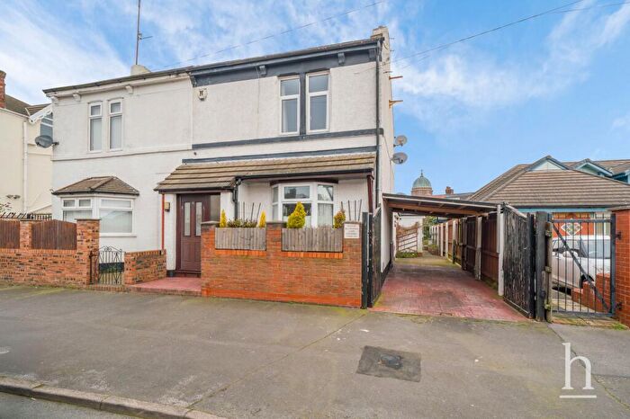 3 Bedroom Semi Detached House For Sale In Field Road, Wallasey, CH45