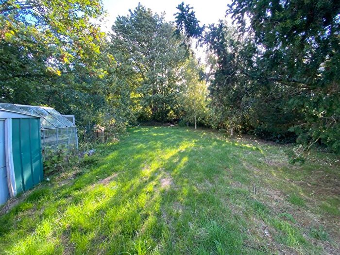 2 Bedroom Cottage For Sale In West End, Bugbrooke, Northamptonshire, NN7