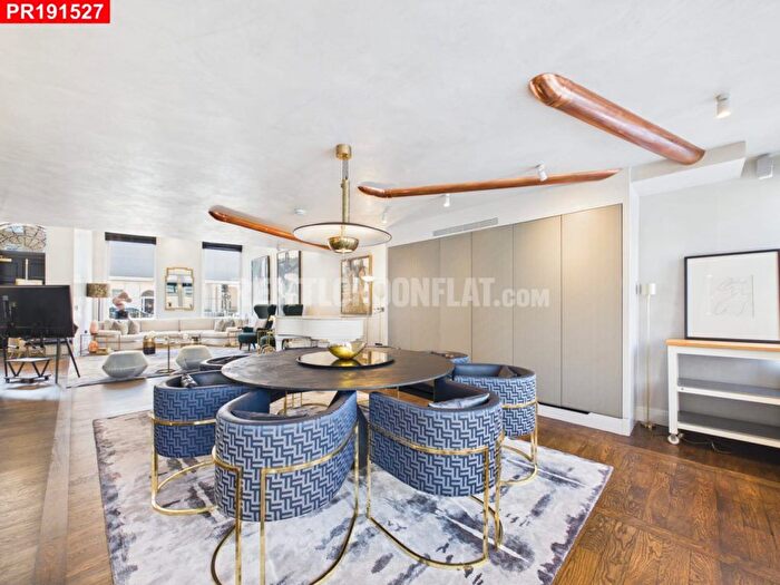 4 Bedroom Flat For Sale In Portland Place, London, W1B
