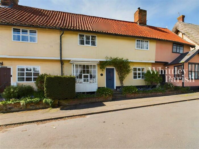 3 Bedroom Terraced House For Sale In Low Street, Hoxne, IP21