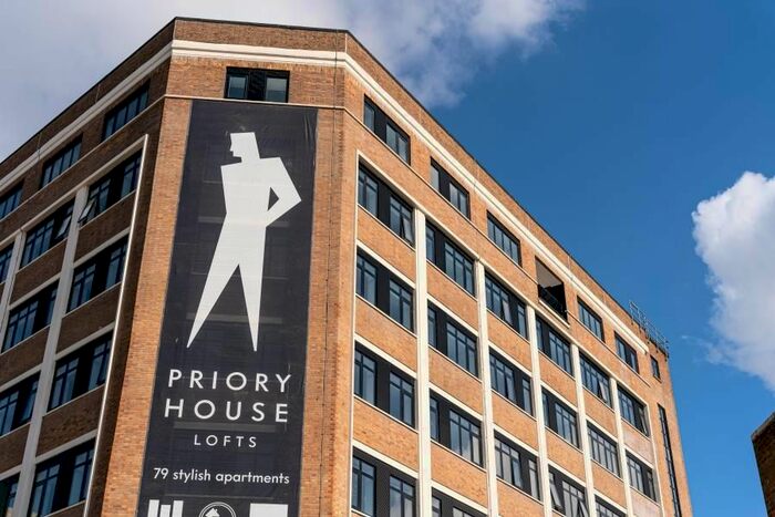 1 Bedroom Flat To Rent In Priory House, Gooch Street North, Birmingham, B5