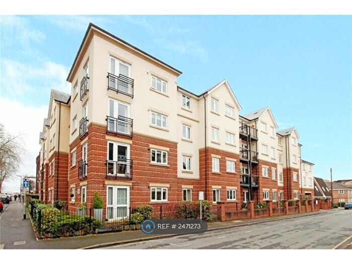 1 Bedroom Flat To Rent In Grove Road, Woking, GU21