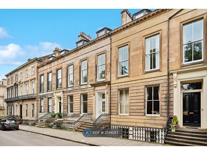2 Bedroom Flat To Rent In Kew Terrace, Glasgow, G12
