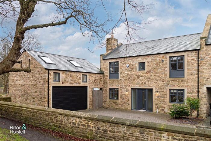 5 Bedroom Semi-Detached House For Sale In Waterside Close, Sabden, Clitheroe, BB7