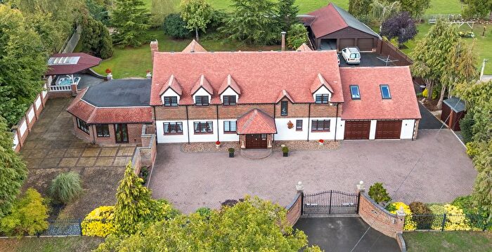 5 Bedroom Detached House For Sale In Longworth Road, Wantage, OX12