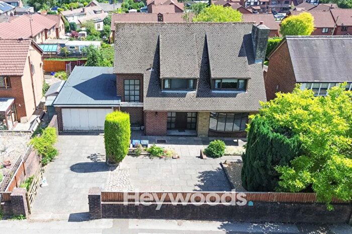 4 Bedroom Detached House For Sale In Second Avenue, Porthill, Newcastle, ST5