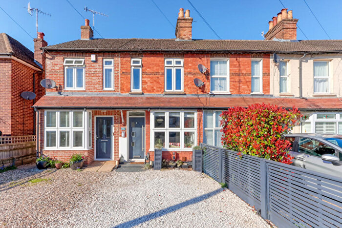 3 Bedroom Terraced House For Sale In Lane End Road, High Wycombe, Buckinghamshire, HP12