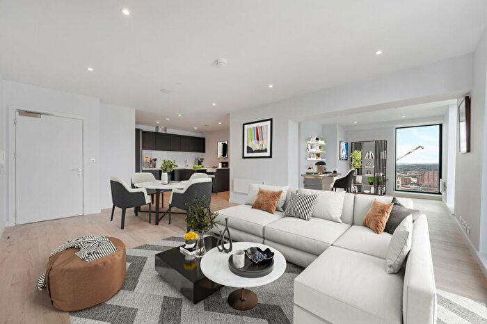 2 Bedroom Flat For Sale In Axis Tower, Whitworth Street West, Southern Gateway, Manchester City Centre, M1