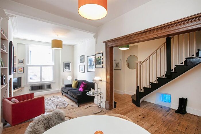 4 Bedroom Terraced House For Sale In Gautrey Road, Nunhead, SE15