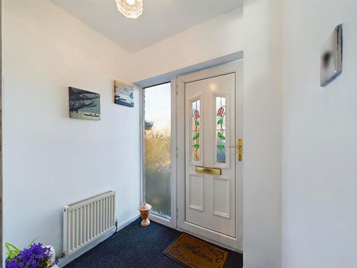 2 Bedroom End Of Terrace House For Sale In Alston Close, North Shields, NE29