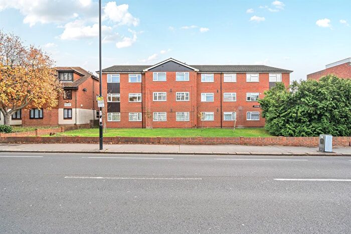 1 Bedroom Flat For Sale In Selhurst Road, South Norwood, SE25