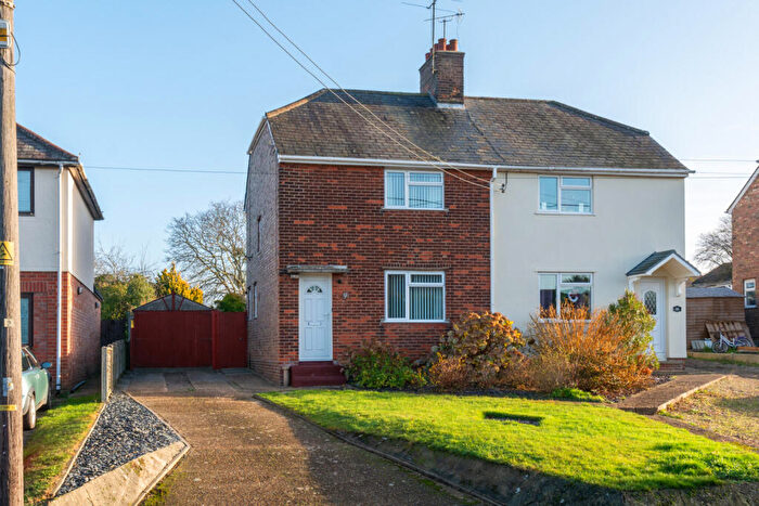 3 Bedroom Semi-Detached House For Sale In Coggeshall Road, Feering, Colchester, Essex, CO5