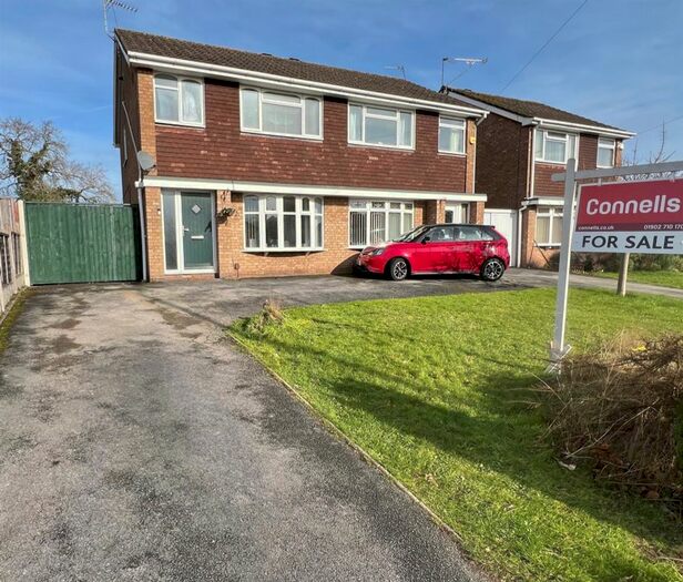 3 Bedroom Semi-Detached House For Sale In Coalway Road, Penn, Wolverhampton, WV3
