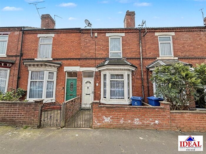 2 Bedroom Terraced House For Sale In Stanhope Road, Doncaster, DN1