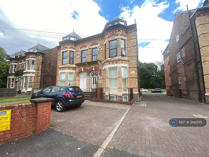 2 Bedroom Flat To Rent In Upper Chorlton Road, Manchester, M16