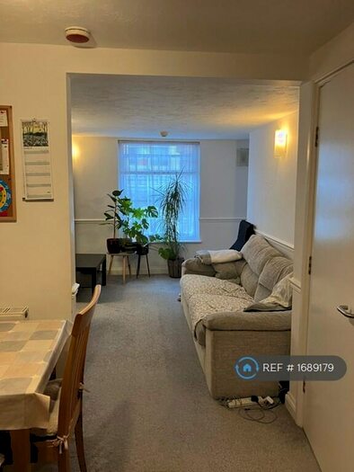 2 Bedroom Flat To Rent In New Bridge Street, Exeter, EX4