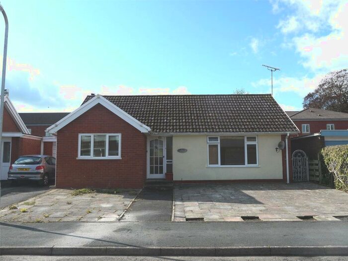 2 Bedroom Bungalow To Rent In The Meads, Kington, Herefordshire, HR5