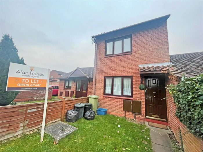 2 Bedroom Terraced House To Rent In Simonsbath, Furzton, Milton Keynes MK4