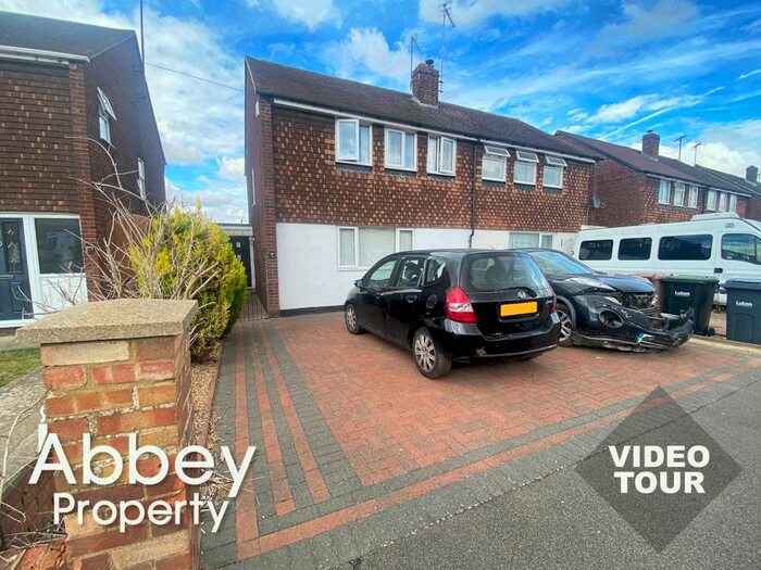 3 Bedroom Semi-Detached House To Rent In Macaulay Road, Luton, LU4