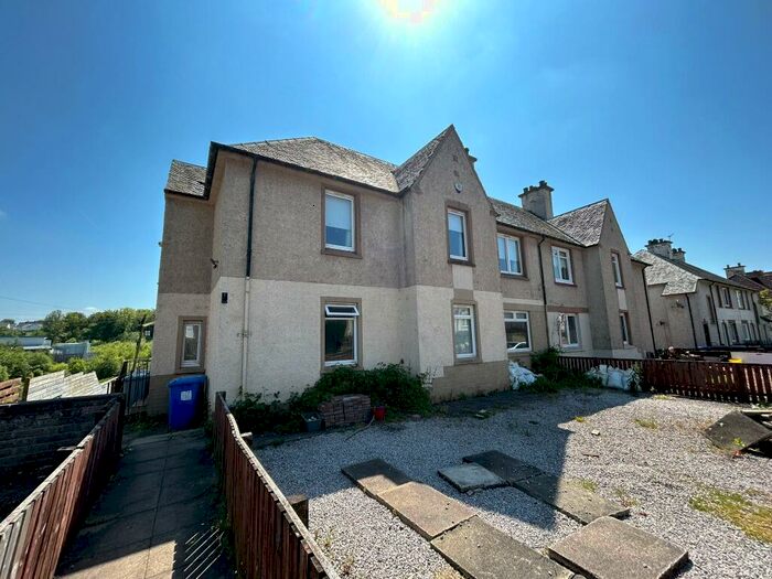 4 Bedroom Flat For Sale In McMillan Court, Larkhall, ML9