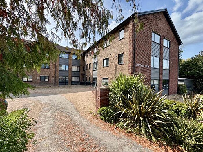 1 Bedroom Flat For Sale In Beautiful Apartment - No Chain, HP10