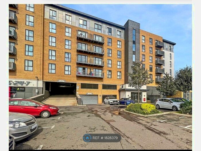 2 Bedroom Flat To Rent In Clydesdale Way, Belvedere, DA17