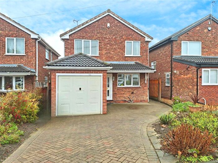 4 Bedroom Detached House For Sale In Radnor Drive, Nuneaton, Warwickshire, CV10