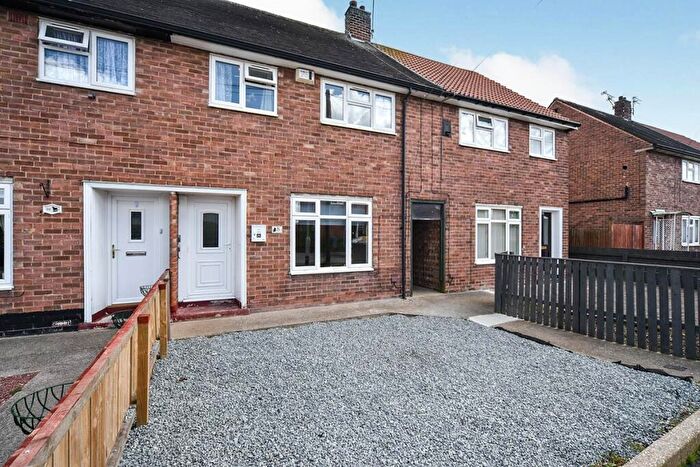 3 Bedroom Terraced House To Rent In Milford Grove, Hull, HU9