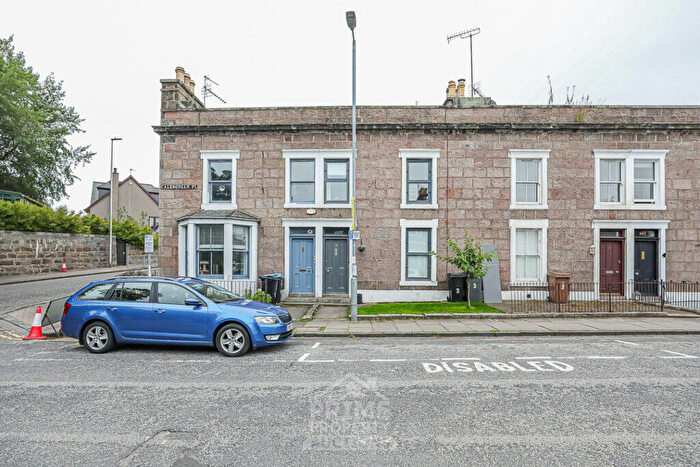 2 Bedroom Flat For Sale In A Caledonian Place, Aberdeen, AB11