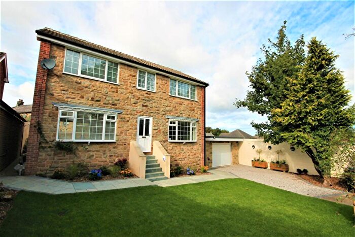 4 Bedroom Detached House To Rent In Hall Lane, Harrogate, HG1