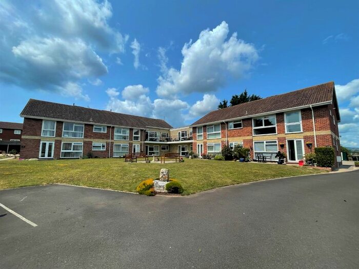 2 Bedroom Flat To Rent In Wilton Drive, Weymouth, DT4