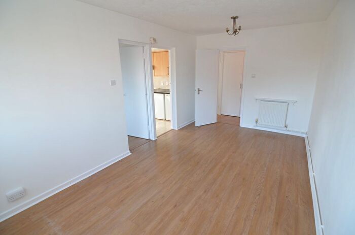 1 Bedroom Flat To Rent In Lansdown Road, Sidcup, DA14