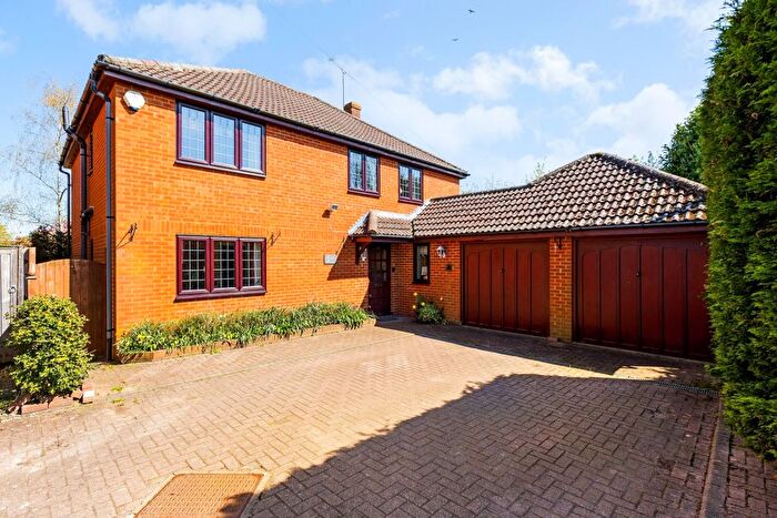 4 Bedroom Detached House To Rent In Salmons Lane, Prestwood, Great Missenden, HP16