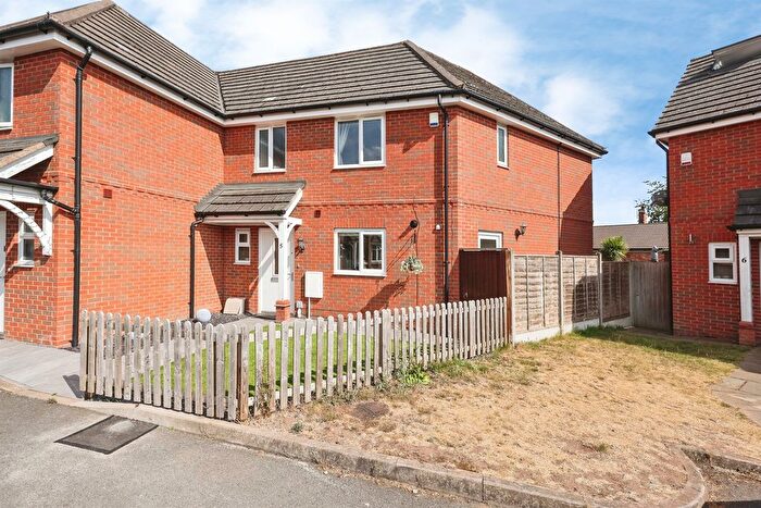 3 Bedroom Semi-Detached House For Sale In Broom Close, Castle Bromwich, Birmingham, B36