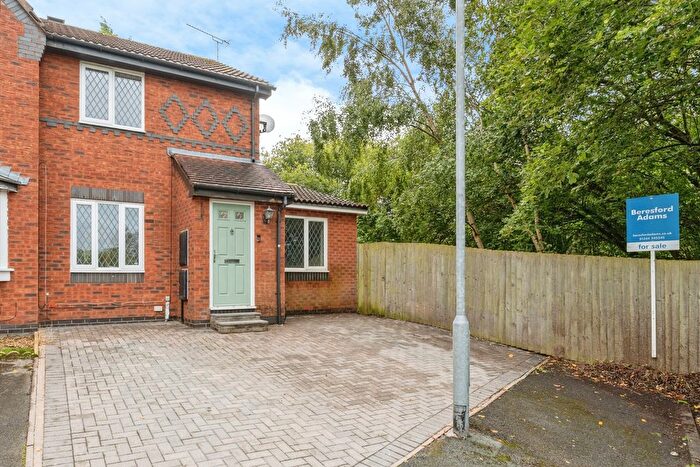 2 Bedroom Semi Detached House For Sale In Barwoods Drive, Saltney, Chester, Cheshire West And Ches, CH4