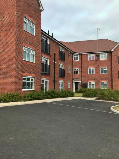 2 Bedroom Flat To Rent In Dutch Close, Winsford, CW7