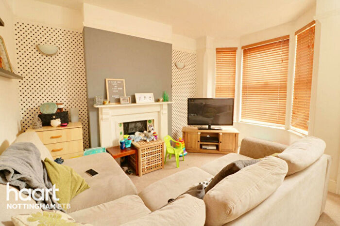 2 Bedroom Terraced House For Sale In White Road, Nottingham, NG5