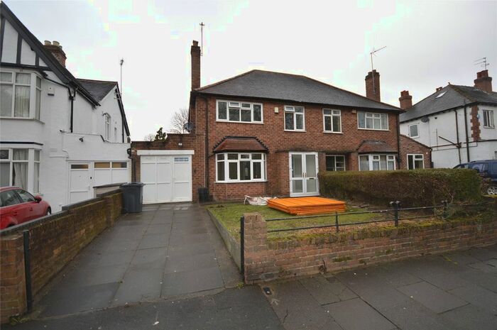 3 Bedroom Semi-Detached House To Rent In Park Road West, Wolverhampton, West Midlands, WV1