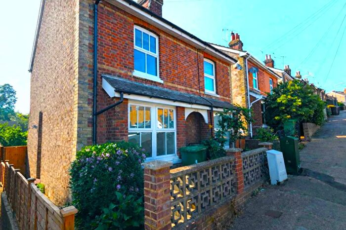 2 Bedroom Semi Detached House To Rent In Woodland Road, Tunbridge Wells, TN4