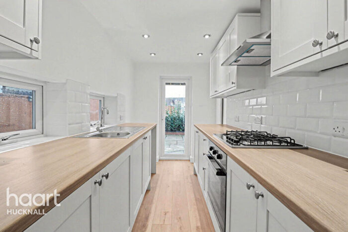 3 Bedroom Terraced House For Sale In Co-Operative Avenue, Nottingham, NG15