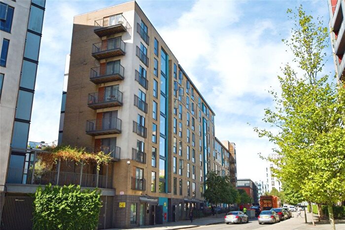 1 Bedroom Flat For Sale In Charcot Road, London, London, NW9