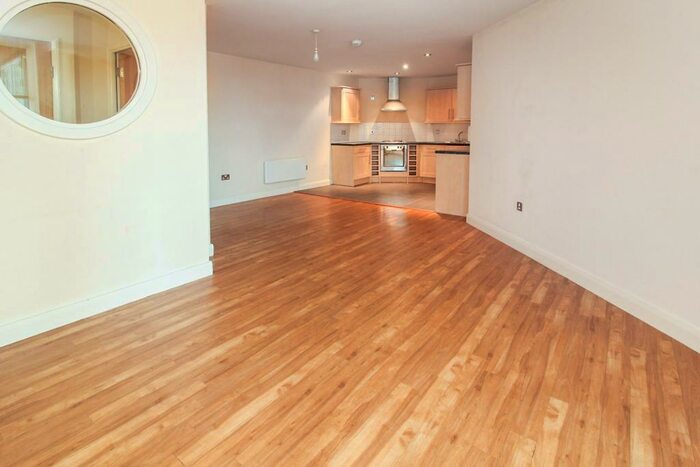 1 Bedroom Apartment To Rent In Regency House, Queens Road, Coventry, CV1