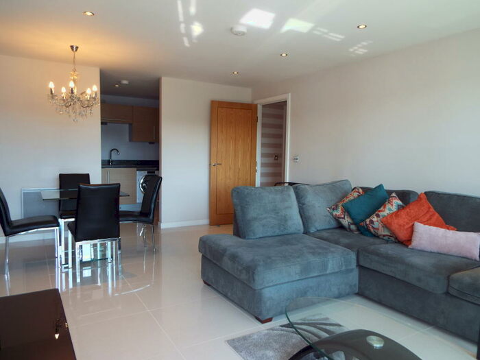 2 Bedroom Apartment To Rent In Picton, Victoria Wharf, Cardiff Bay, CF11