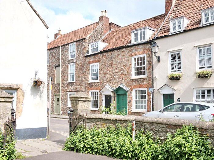 3 Bedroom Terraced House For Sale In Cottage In Central Wells, BA5