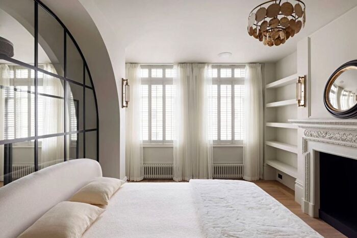 1 Bedroom Studio To Rent In Bristol Gardens, London, W9