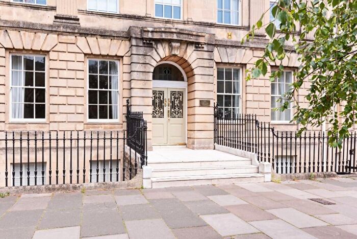 2 Bedroom Apartment To Rent In Great Pulteney Street, Bath, BA2
