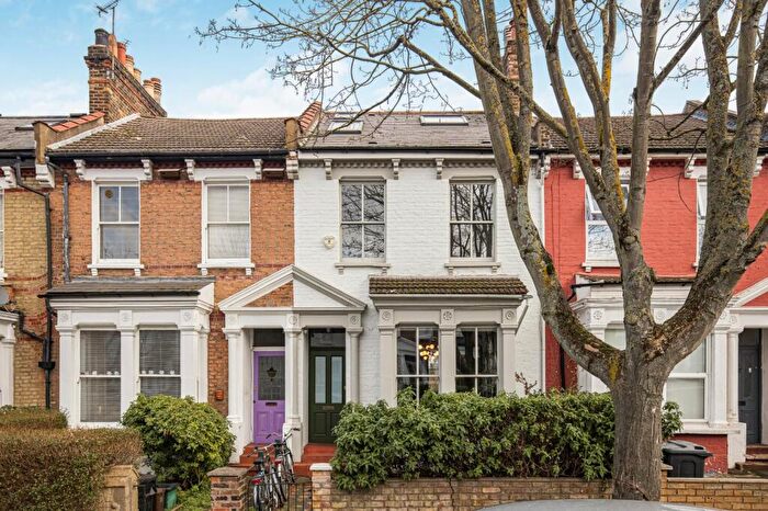 4 Bedroom Terraced House For Sale In Highbury Hill, Highbury, London, N5