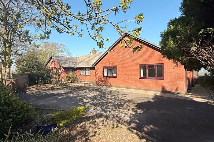 5 Bedroom Detached Bungalow For Sale In Church Lane, Lydiate, L31