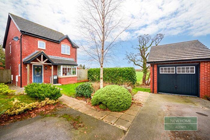 3 Bedroom Detached House For Sale In Bowland Gardens, Forton, Preston, PR3